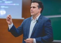 Dr. Ricardo Rosselló: A Visionary Leader in Science, Politics, and Innovation